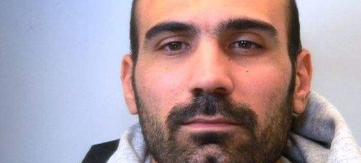 Αυτός είναι ο 29χρονος που ασελγούσε στον 9χρονο μαθητή του (εικόνες)